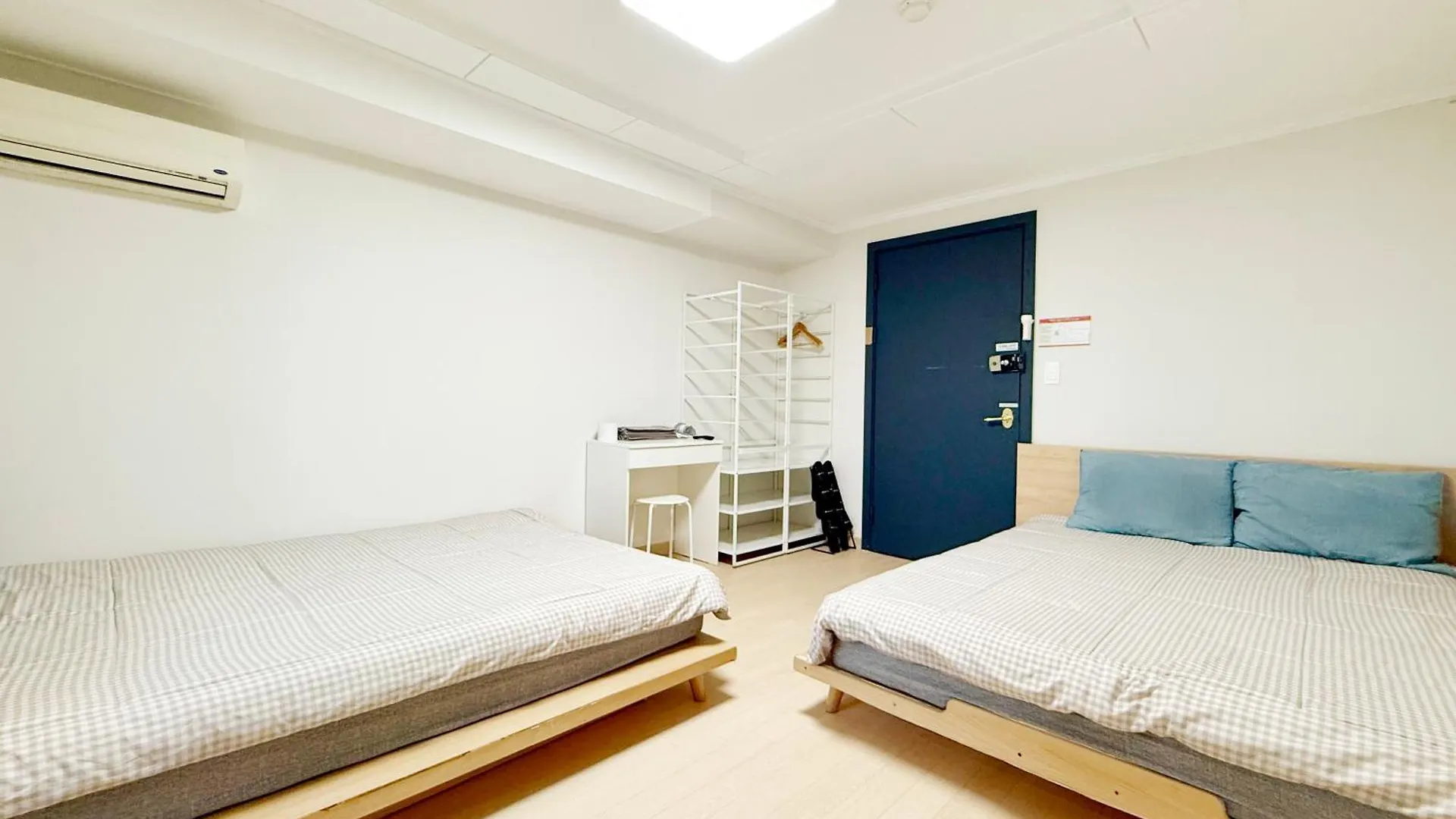 Namsan Forest In Myeongdong Seoul Hostel